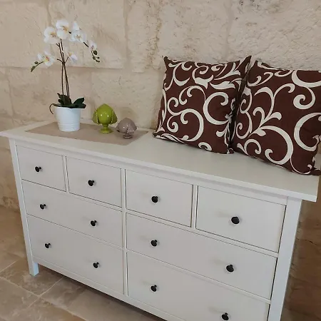 Pietrabianca 17 *
